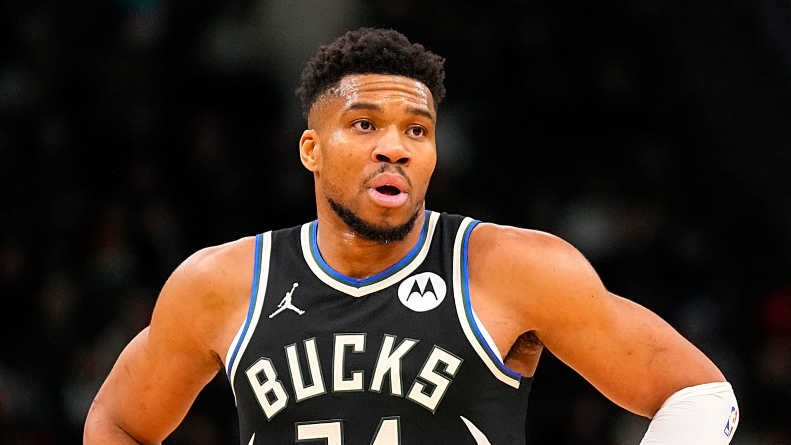 Unexpected third team could facilitate Giannis Antetokounmpo trade to Knicks