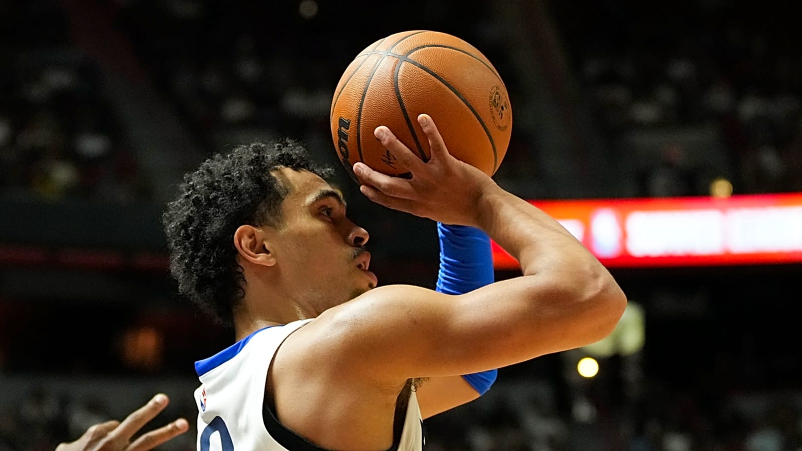 'He’s so Damn Tough:' Dallas Mavericks Exec Issues Strong Statement on Ryan Nembhard
