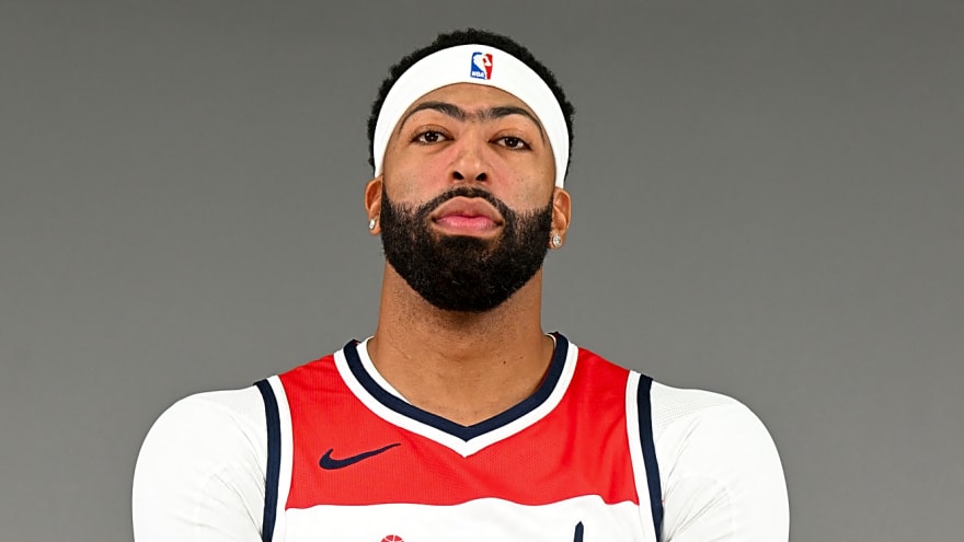 'I Can’t Play Like That': Anthony Davis Calls Out Lakers for Forcing Drastic Change to His Weight