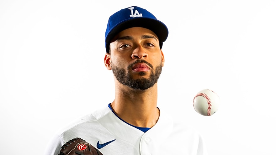 Dodgers To Trade Antoine Kelly To Cubs