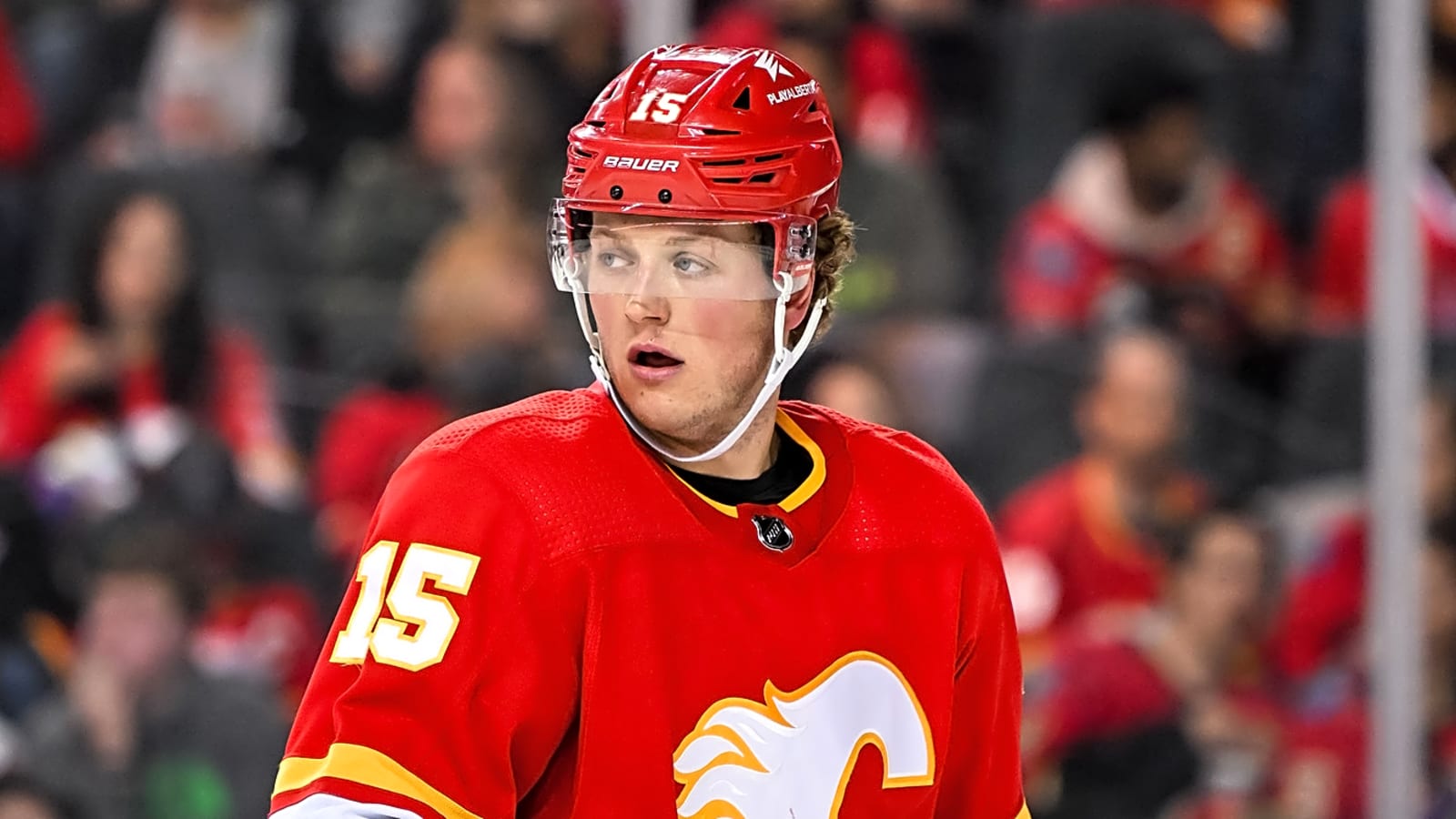 Flames sign Dryden Hunt to two-year deal