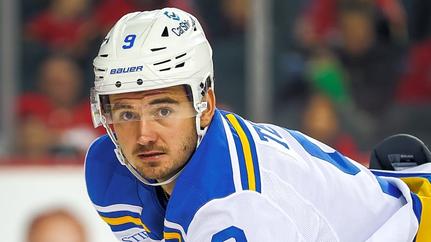 The Habs Signed Alexandre Texier And Called Up Defenseman Adam Engstrom