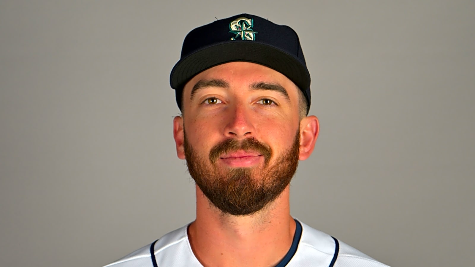 Mariners To Select Nick Davila
