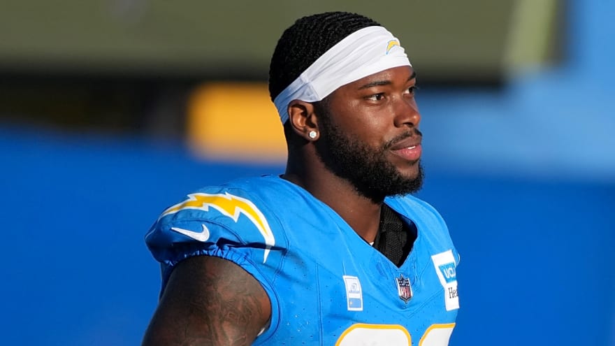 Patriots Sign RB Hassan Haskins