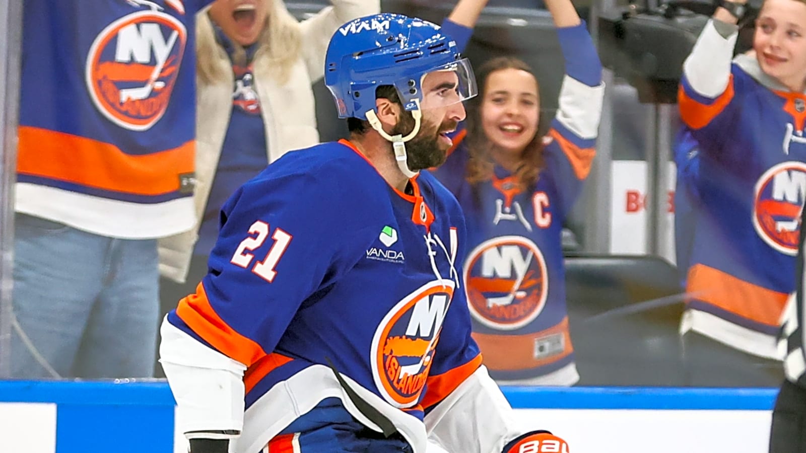 Giving Back With Kyle Palmieri