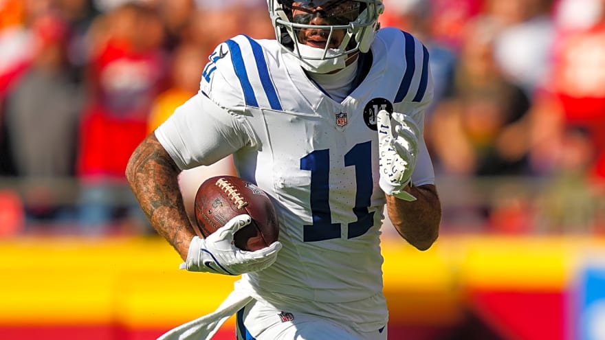 Steelers May Have Found Perfect Locker Room Leader In Michael Pittman Jr.