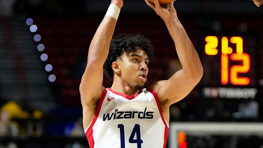 Timberwolves Sign Jules Bernard To Two-Way Deal