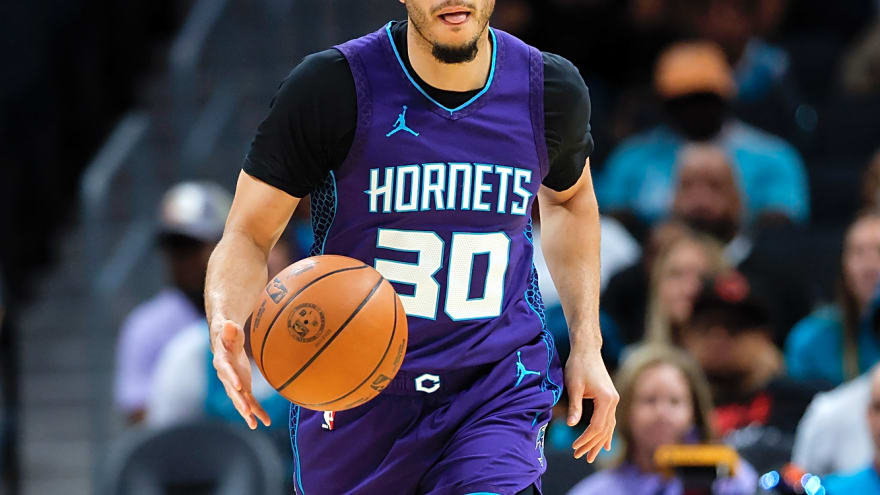 Golden State Warriors Announce Contract Decision On Stephen Curry&#39;s Brother