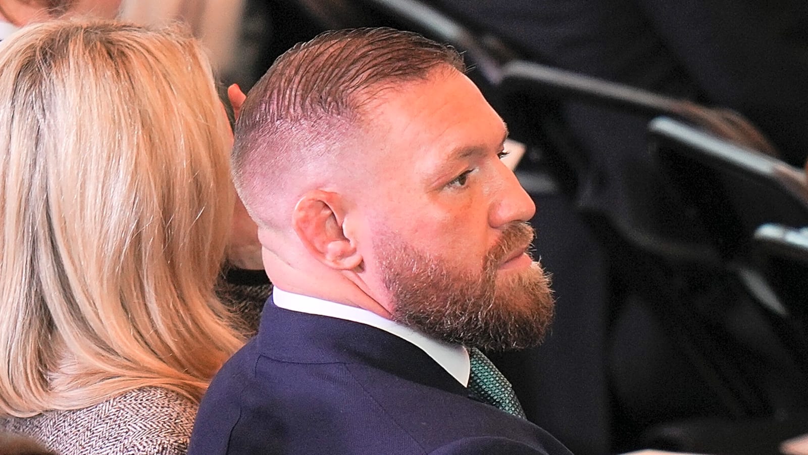 Conor McGregor knocks man out cold in nightclub | Video