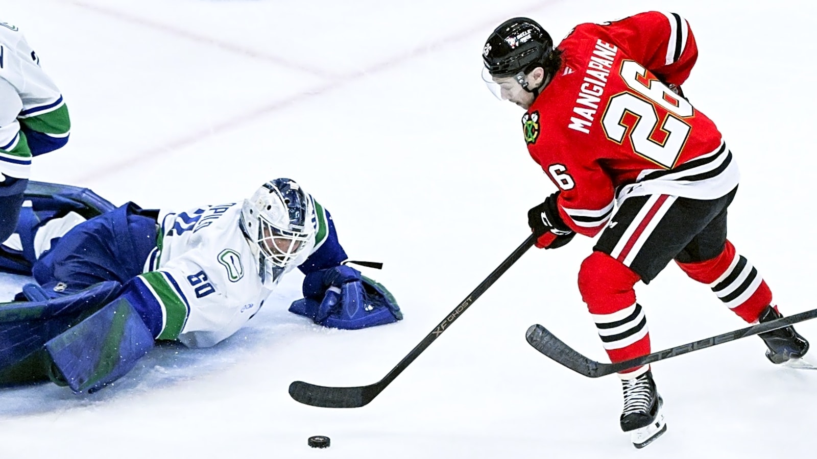 Mangiapane happy to ‘have a nice restart’ with Blackhawks after ‘tough sledding’ with Oilers