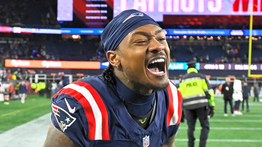 Patriots players dunk on doubters after playoff win over Texans