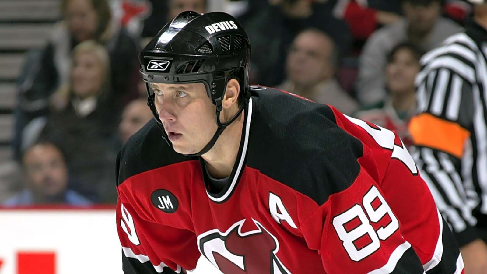 Alexander Mogilny Finally Gets the Call to the Hall