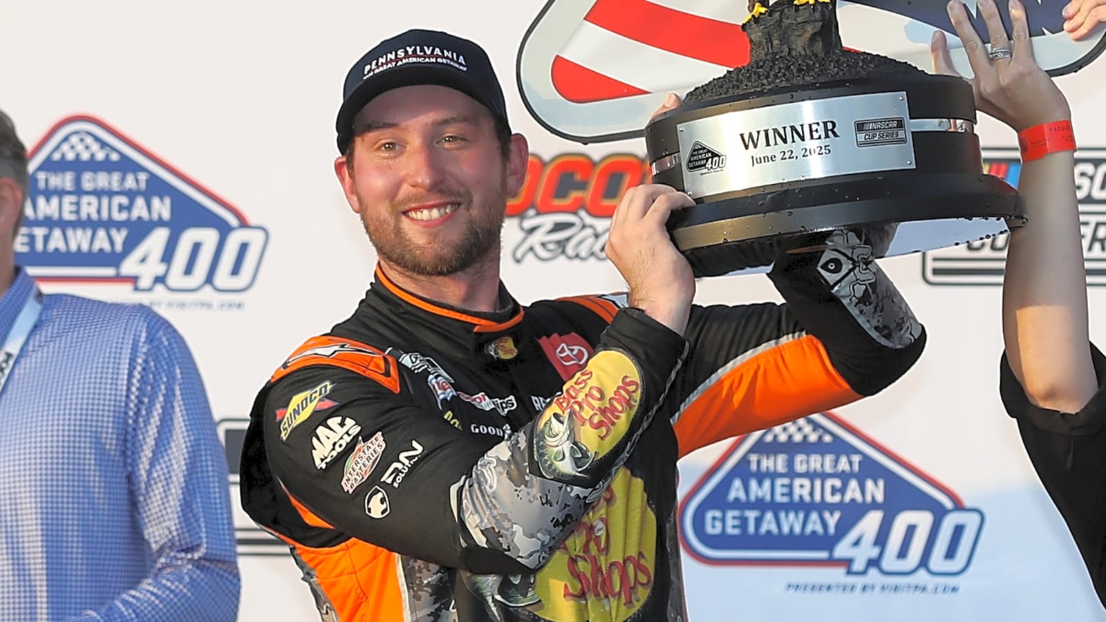 Briscoe, Small take weight off their shoulders with Pocono win