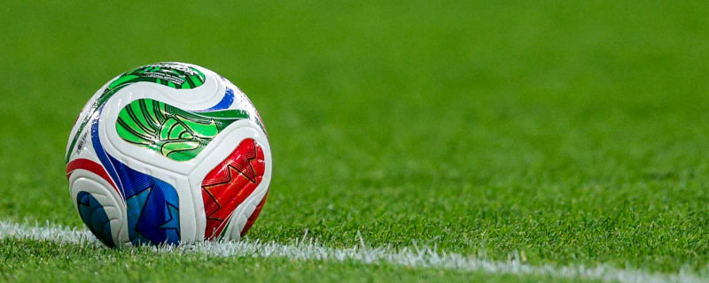 Manchester United take out fresh $500m loan