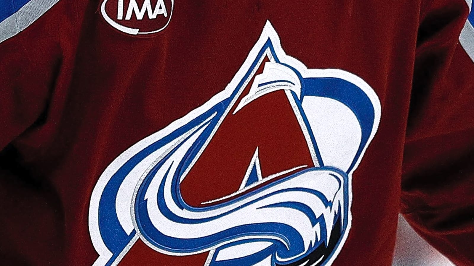 Avalanche sign Zakhar Bardakov to one-year contract