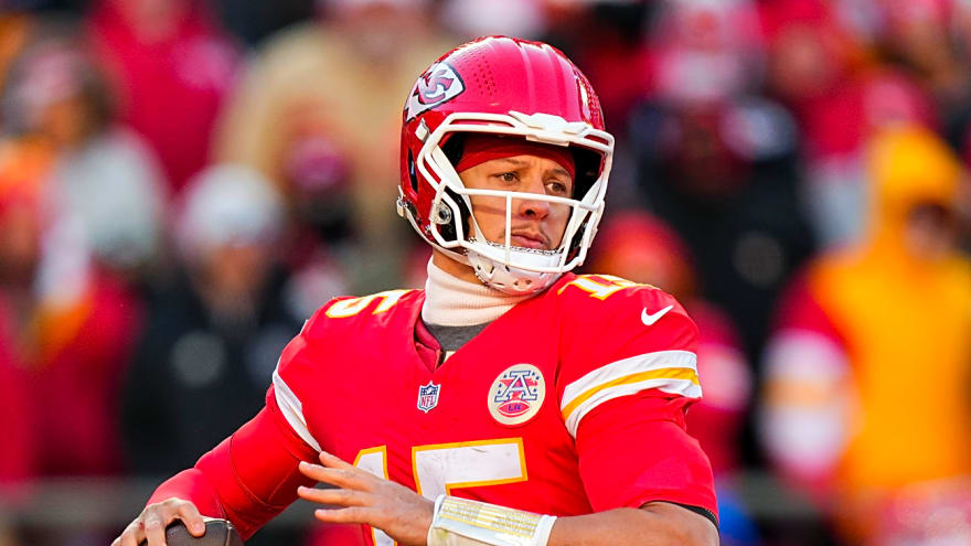 Schefter shares bold prediction about Patrick Mahomes after injury