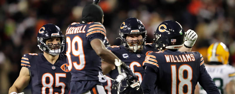 Bears stun Packers, take control of NFC North with miraculous comeback