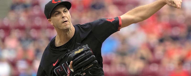 Pirates’ plan for Taylor Rogers after Ke’Bryan Hayes trade