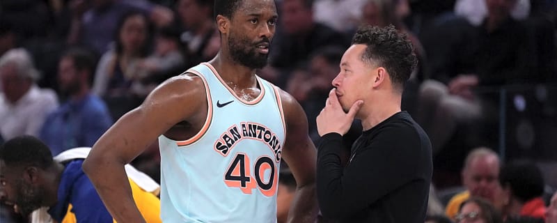 Spurs’ Harrison Barnes cut off from answering question amid Kevin Durant trade rumors