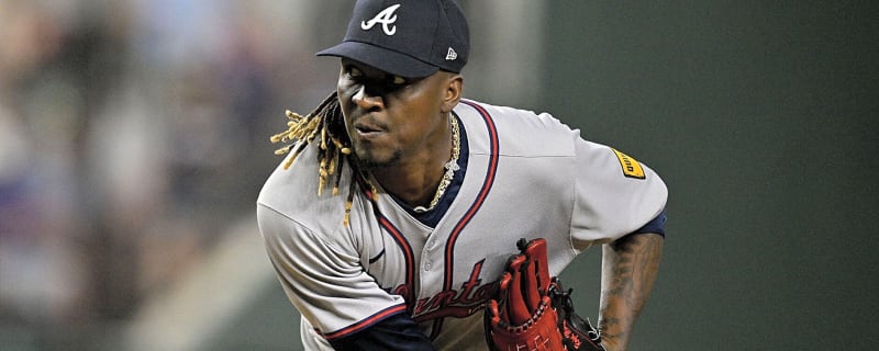 Tigers acquire veteran reliever in Braves trade