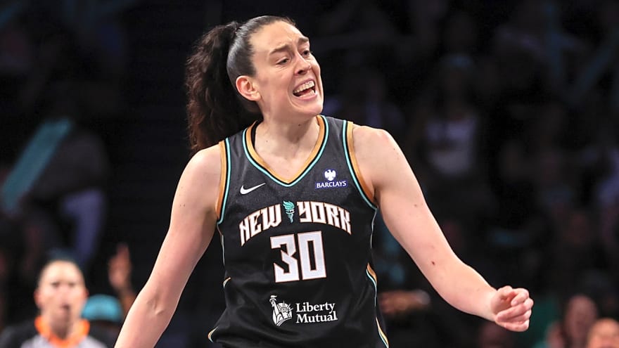 Liberty have wise plan for Breanna Stewart's recovery