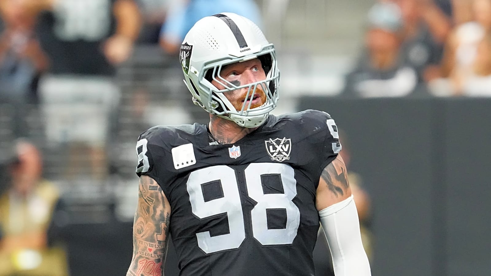 Raiders' Maxx Crosby responds directly to outraged Ravens fans