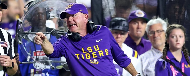 'Dabo  Was Wrong': Brian Kelly Calls Out Clemson HC for Behavior After Opening Loss