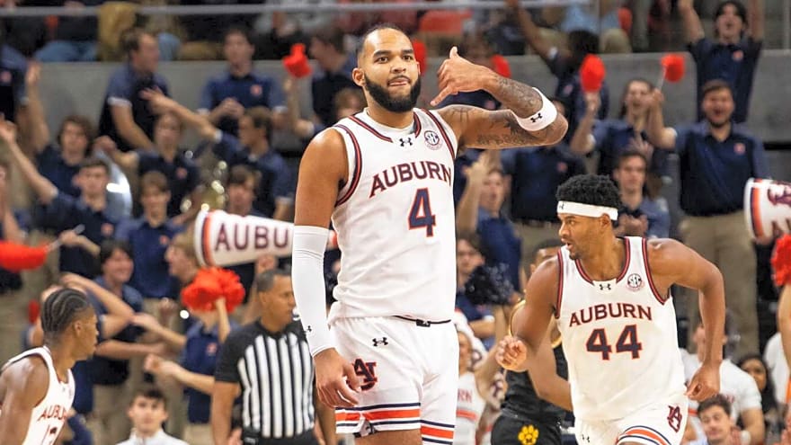 Johni Broome Undergoes Partial Meniscectomy, Will Be Reevaluated In Four Weeks