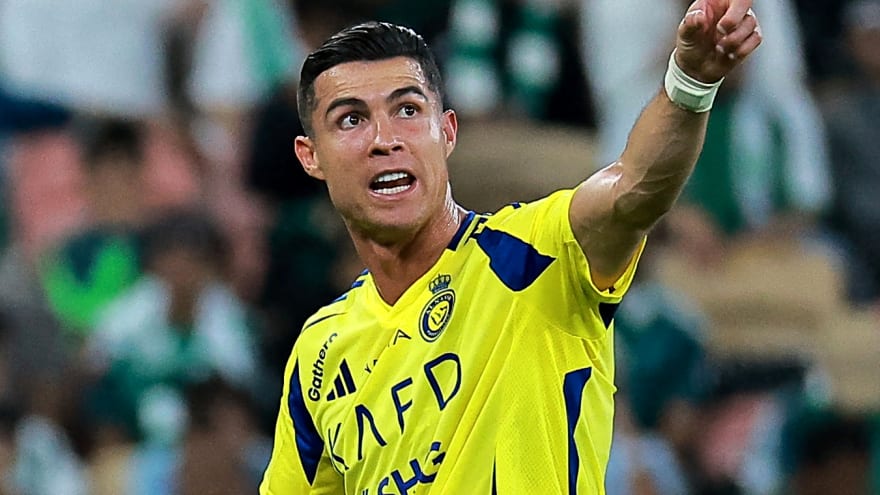Cristiano Ronaldo could cost Manchester United Bruno Fernandes
