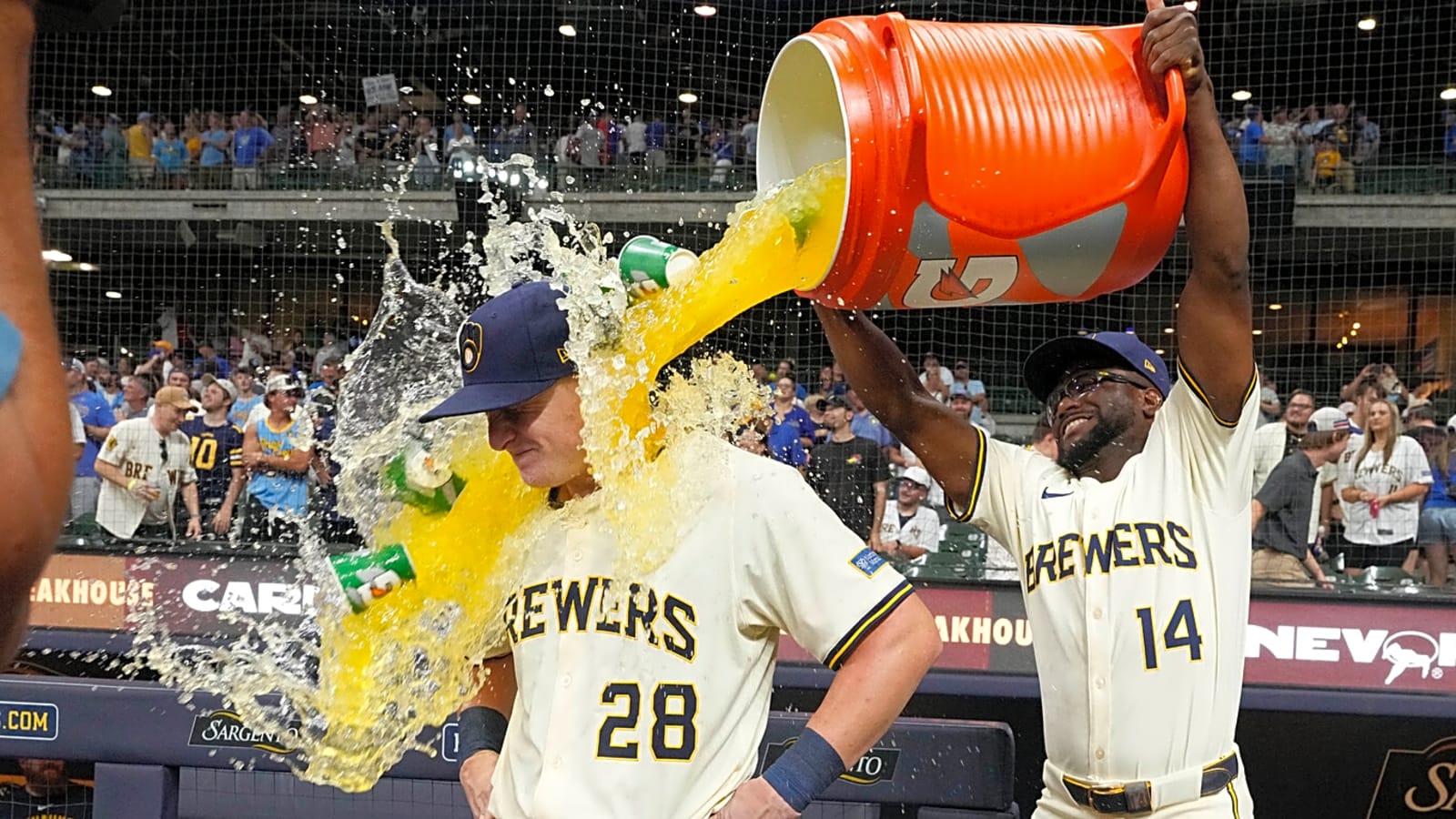 Vaughn lifts Brewers over Cubs with career-high RBI night