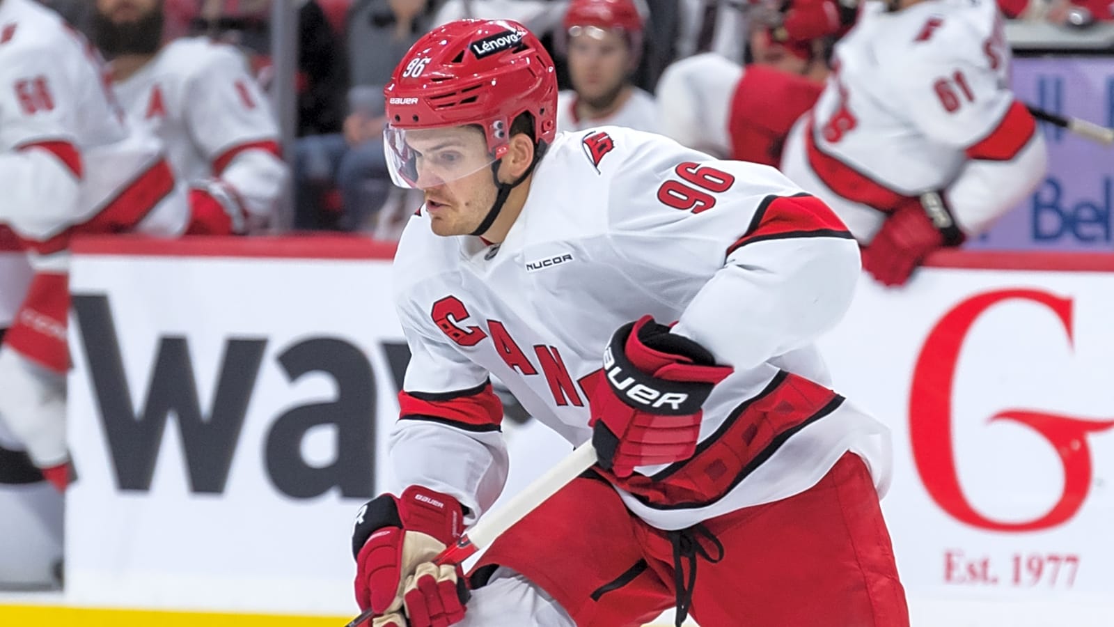 Oilers sign Jack Roslovic to one-year contract