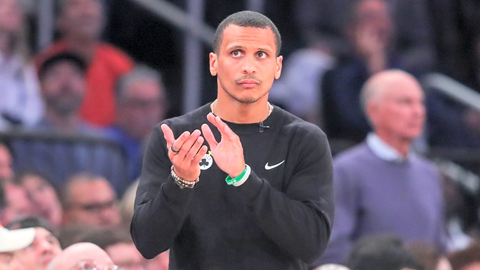 Celtics rediscover their groove in Game 3 win over Knicks