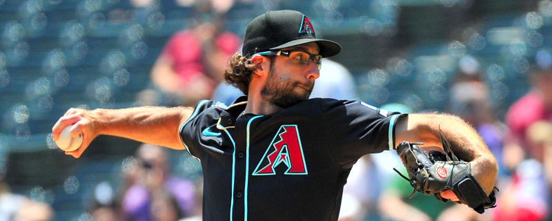 Should Yankees target NL ace after Clarke Schmidt injury news?