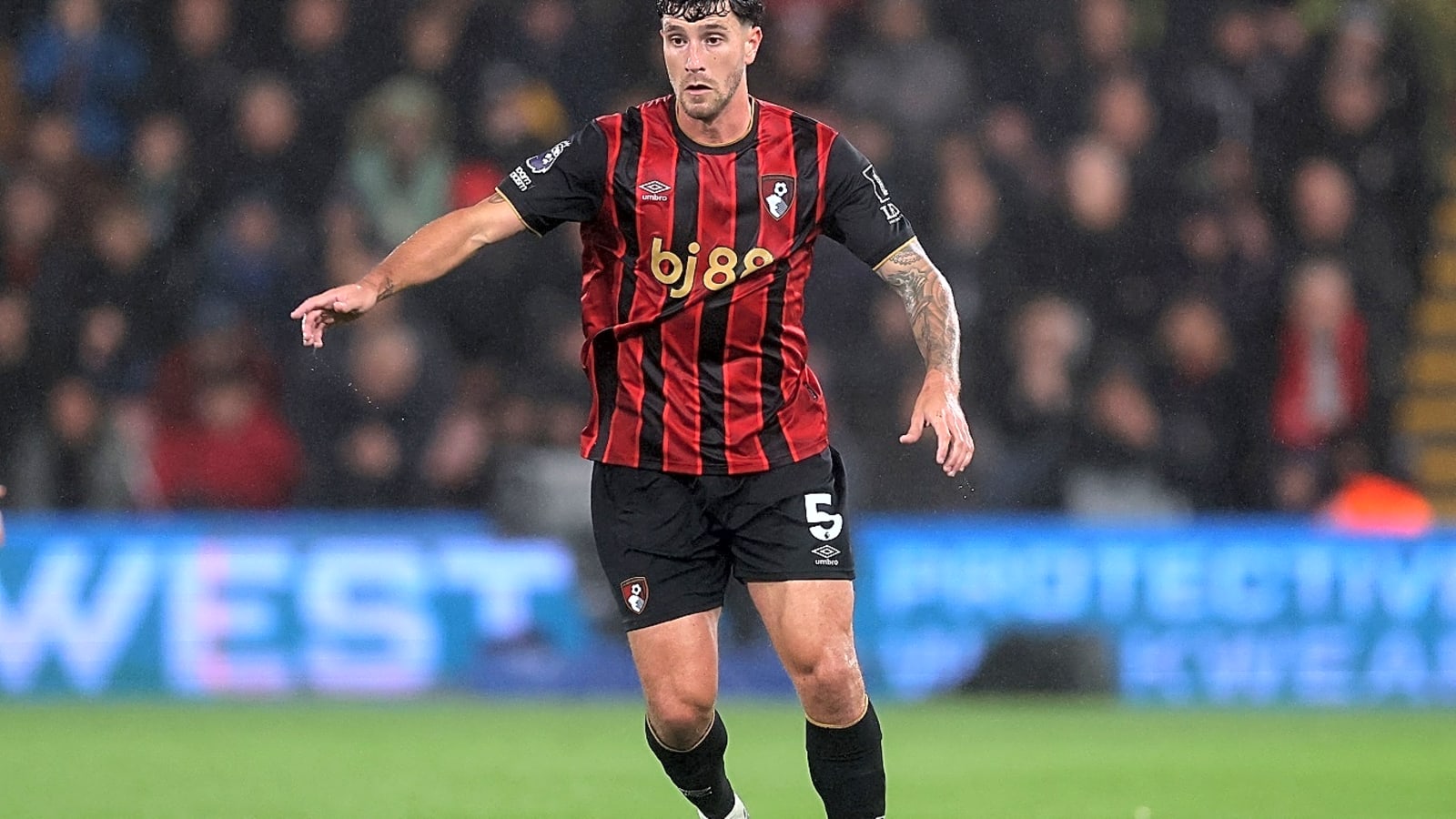 Report: Chelsea add Premier League defender to shortlist as transfer plans intensify