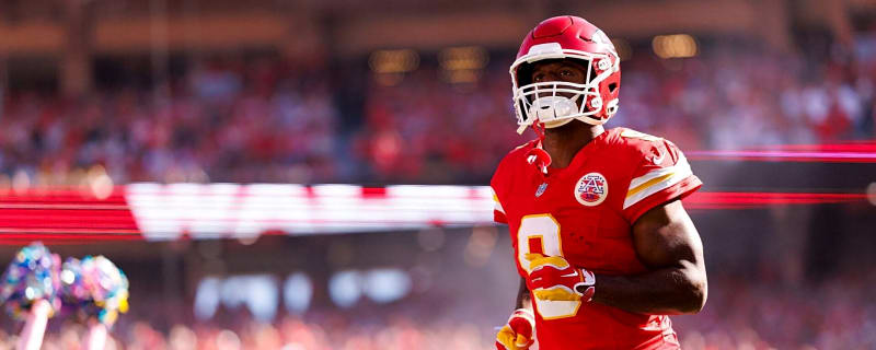 ‘No way!’ – Travis Kelce cannot believe what Seahawks fans have said about Kenneth Walker