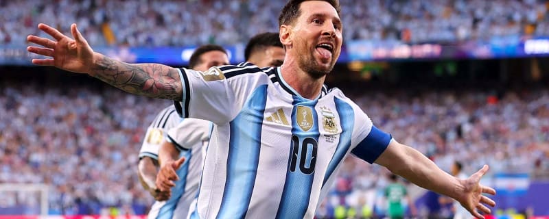 Why Lionel Messi is the only player in the World Cup with four gold patches on his jersey