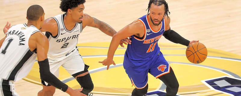 Jalen Brunson enters Michael Jordan territory with insane fourth-quarter stat in Game 5