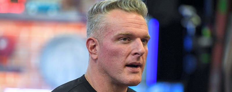 Pat McAfee issues reaction to Harry Kane’s huge miss for England at the World Cup