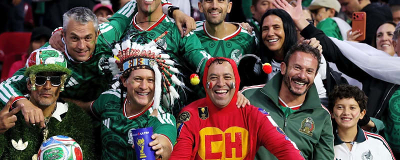 Mexico fans warn England they’re ‘already 1-0 up’ ahead of World Cup clash at Estadio Azteca