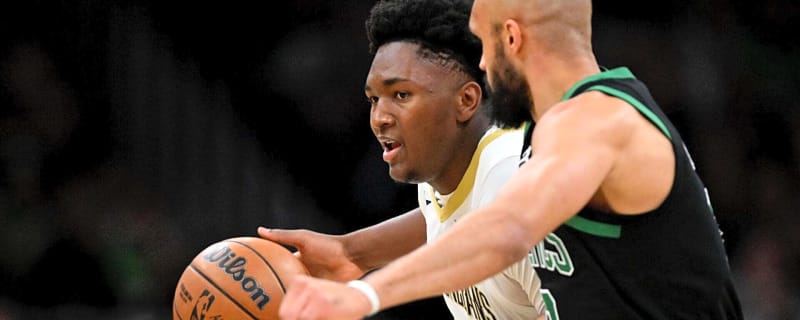 Derik Queen sparks reaction with awkward ‘fat and slow’ response to nervous NBA fan