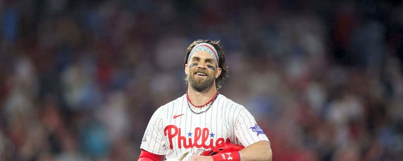 Phillies fan ‘caught red-handed’ trying to pull off home run ball trick in win over Mets
