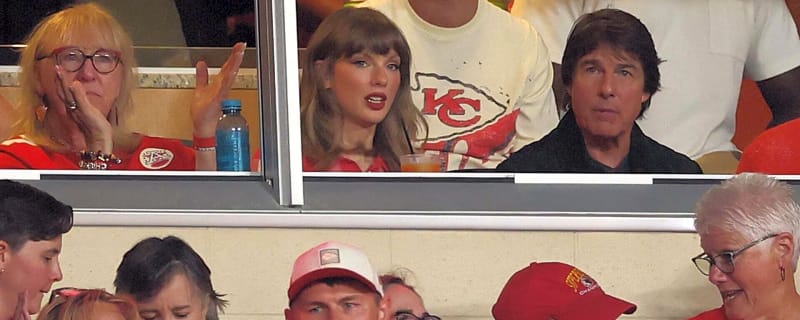 ‘Once in a lifetime’ – Taylor Swift makes young fan’s day during Kansas City Chiefs game