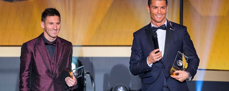 Soccer fans settle Lionel Messi vs Cristiano Ronaldo debate with Tiger Woods vs Phil Mickelson comparison