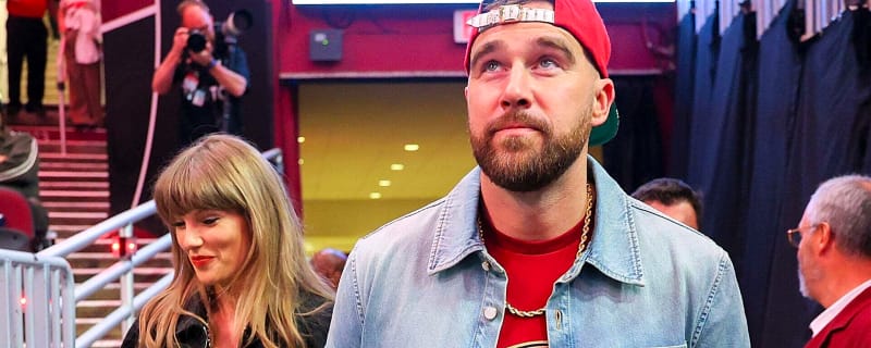 5SOS ask Taylor Swift and Travis Kelce the million-dollar question after Kansas City show