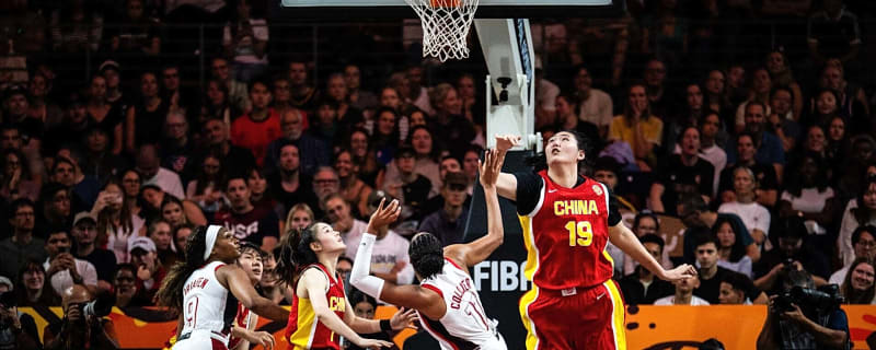 Caitlin Clark gives her verdict on 7’4″ Zhang Ziyu after Team USA’s win over China