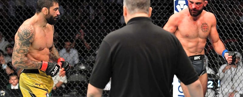What happened in Benoit Saint-Denis’ UFC debut left legendary referee ‘screaming at the TV’