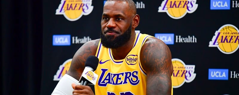 Robert Horry Completely Dismisses Rumors of LeBron James’ Lakers’ Exit
