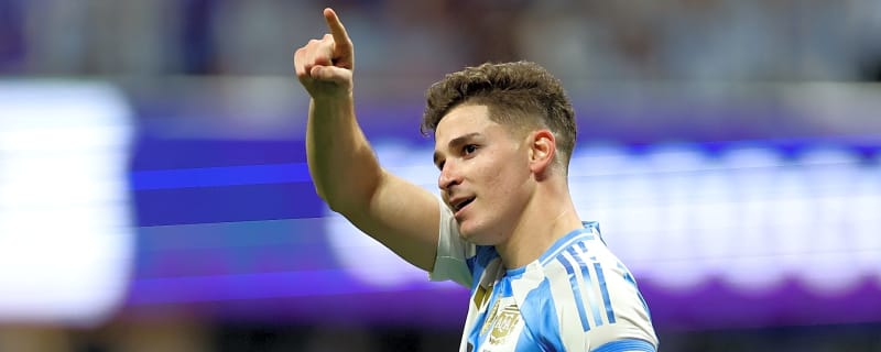 154-career-goal Arsenal transfer target rejects Manchester City approach