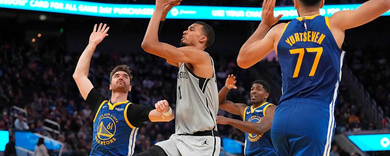 Warriors’ Steve Kerr credits ‘scrappy’ play with 9 missing players vs. Spurs