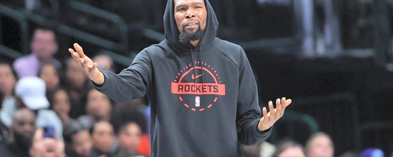 Kevin Durant Accuses Suns Of 'Scapegoating' and 'Kicking' Him Off The Team